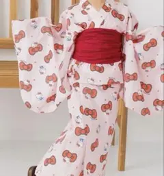 新品　2026購入　サンリオキティーちゃん可愛い浴衣➕帯セット　130のサムネイル