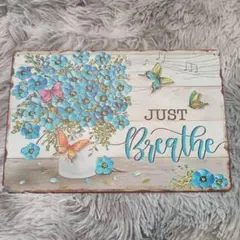 ブリキ看板 ブルーフラワー　アンティーク 蝶 雑貨