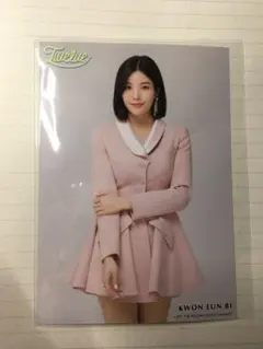 IZ*ONE アイズワン クォンウンビ 生写真