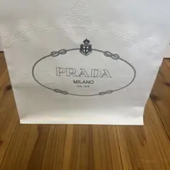 PRADA 紙袋 白