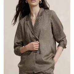 【新品】バナナリパブリック　シルキーカラーブラウス　ジャケット　シャツ　幾何学柄