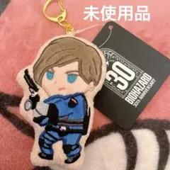 バイオハザード レクイエム レオン ぬいぐるみキーホルダー - メルカリ