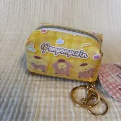 サンリオキャラクターズ　ポムポムプリン　キャラメルポーチ2 キーホルダー付き