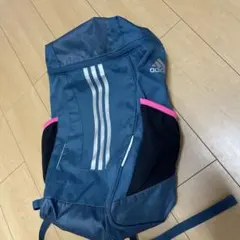 adidas ネイビー ピンク バックパック
