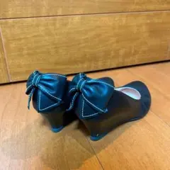 Bridget Birkinリボン付きパンプスのサムネイル