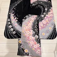 【美品✨】振袖のみ　総絞り　エンボスのサムネイル