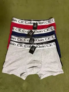 新品未着用メンズ下着カルバンクライン　ボクサーパンツ4枚セットMサイズ