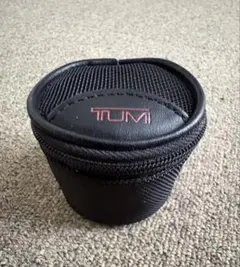 TUMI トラベル　アダプター
