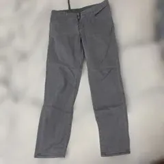 UNIQLOグレー スリムフィット チノパン M ウエスト76-84