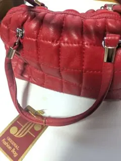 日本製、レトロ、本革、赤色バッグ、未使用品