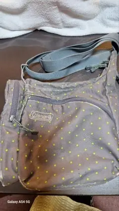 Coleman ショルダーバッグ グレーと緑のドットのサムネイル