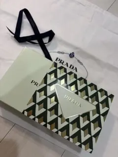 PRADA 箱、リボン、大きい巾着