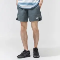 OAKLEY ランニングショーツ ショートパンツのサムネイル