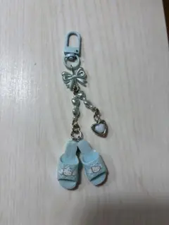 ハローキティ シークレットキーホルダー キルティング サンダル