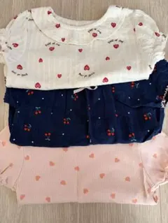 ベビー女の子　パジャマ３点セット　80センチ