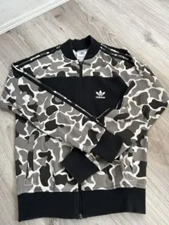 Item thumbnail for item f065fb2a-d346-4bd4-9eab-7773fabe8097