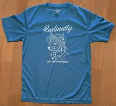 tシャツ　服