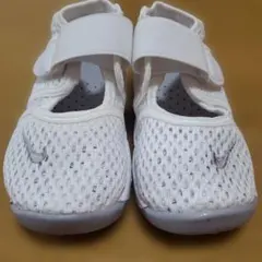 極美品　NIKE 　エアリフト　メッシュサンダル ホワイト