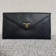 PRADA エピレザー ブラック 二つ折り財布