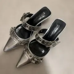 Guanghuiguzu シルバー ポインテッドトゥ ミュール - メルカリ