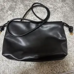 本日限定値下げ！SLOBE IENA トライアングルBAG （ブラック） - メルカリ