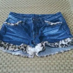 ヒョウ柄デニムショートパンツ