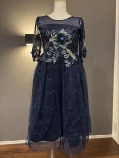 ネイビー 刺繍ドレス 160cm