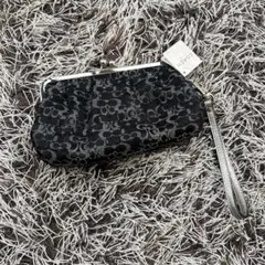 【新品タグ付・激レア】COACH コーチ がま口 リストレット シグネチャー 黒