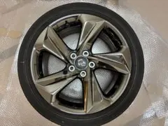 トヨタ クラウン 純正 18インチ タイヤ・ホイールセット GRS-214