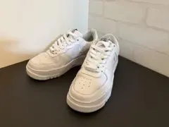 Nike Air Force 1 ホワイトスニーカー　23.5cm