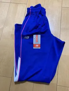 NEW BALANCE ジャージ　ストレートパンツのサムネイル