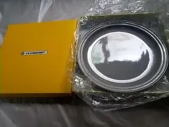 ルクルーゼ　ラウンドプレート　19センチ　グレー色のサムネイル