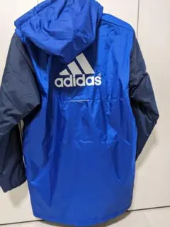 adidas ベンチコートフード付き