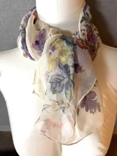LAURA ASHLEY ローラアシュレイ スカーフ 花柄 パープルのサムネイル