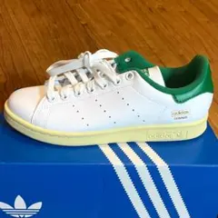 新品　23.5 スタンスミス　ホワイト　グリーン　テニス　IH5970　白