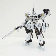 アーマードコア ローゼンタール CR-オーギル プラモデル 全塗装完成品のサムネイル