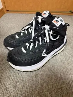 NIKE sacai VaporWaffle Black Whiteのサムネイル