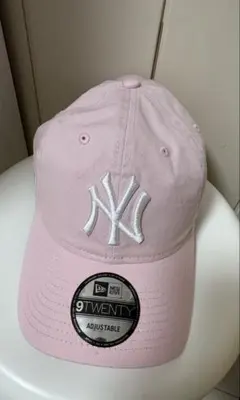 NY ヤンキースキャップ ピンク MoMA Edition