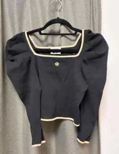 lily brown Tシャツ