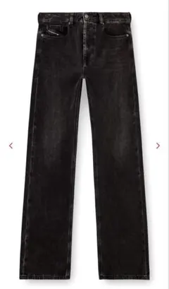DIESEL ストレートデニム　ジーンズ　ブラック