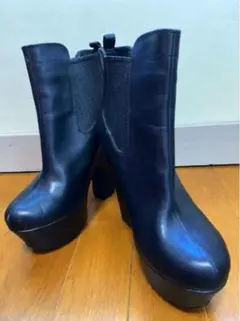 Item thumbnail for item dc727f4f-cd0d-46e3-b6bd-f9d01a88b27a