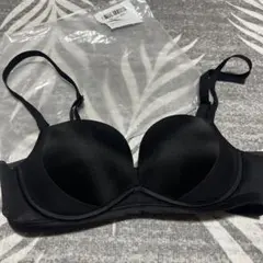 【新品未使用】Aromira シームレス ブラジャー ブラック Sサイズ 下着
