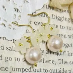 色が変化する桜のピアス　イヤリング　サージカルステンレス変更可能　可愛いシルバー