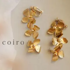 ゴールド　メタル　フラワー　ウェーブ　ワイヤー　イヤリング　ブライダル　前撮り