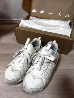 Item thumbnail for item fbfdf851-8571-416e-8cd8-3738047426ba