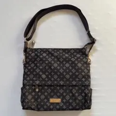 Item thumbnail for item 30e79943-2c51-4790-a667-ee515a09624b