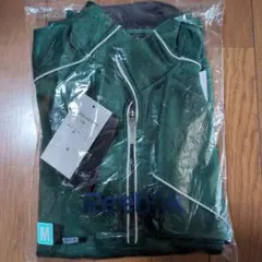 新品 Reebok スタンド衿半開シャツ Mサイズ