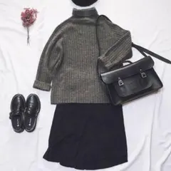 肉厚タートルニット