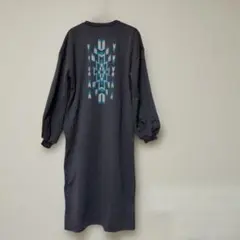 チチカカ⭐幾何学模様 裏起毛ワンピース ダークグレーフリー