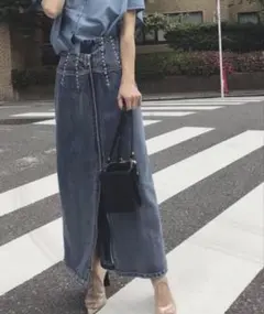 アメリ　スタッズ　デニムスカートのサムネイル